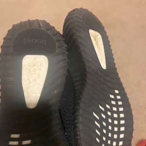 Yeezy v2 350 used